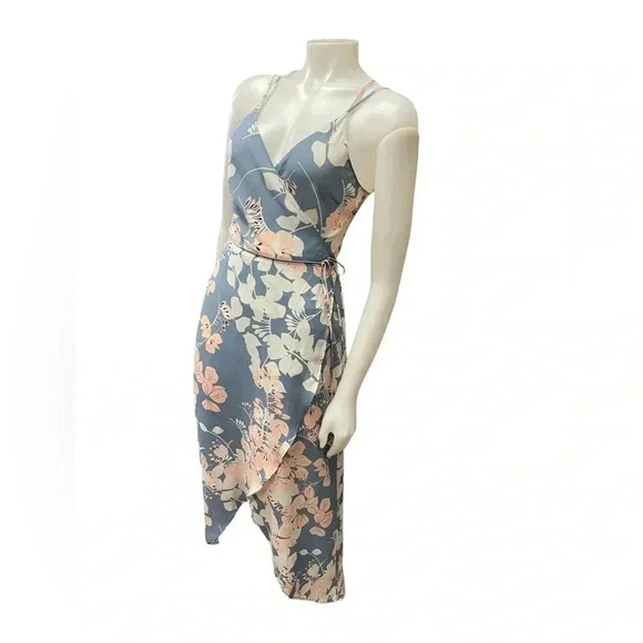 ASTR The Label  Blue Floral Maxi Spaghetti Strap Sleeveless Dress Size Small - Picture 6 of 10